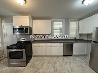 East Boston 3 Beds 1 Bath Boston - $2,900 No Fee