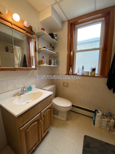 Brookline 4 Bed 2 Bath BROOKLINE- BOSTON UNIVERSITY $5,200  Boston University - $5,200