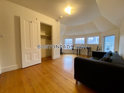 Cambridge 1 Bed 1 Bath CAMBRIDGE  Central Square/cambridgeport - $2,700