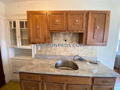 Medford 1 Bed 1 Bath MEDFORD  Wellington - $1,800