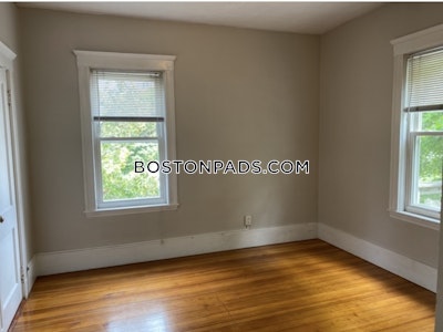 Medford 2 Bed 1 Bath MEDFORD  Tufts - $2,400