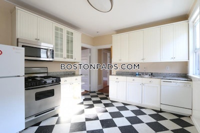 Mission Hill Stunning 4 Bed 1 Bath on Parker Hill Ter in BOSTON Boston - $6,400