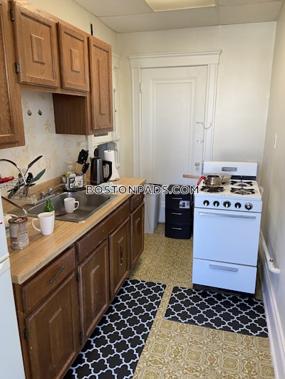 Medford Apartment for rent Studio 1 Bath  Medford Square - $1,700