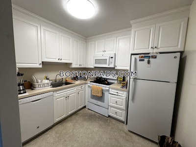 Brookline Apartment for rent 1 Bedroom 1 Bath  Coolidge Corner - $2,625