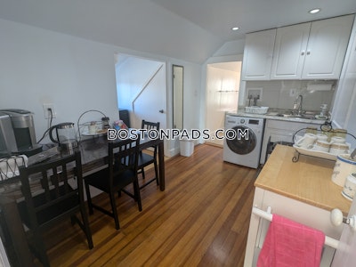 Newton Apartment for rent 2 Bedrooms 1 Bath  Newton Highlands - $3,000